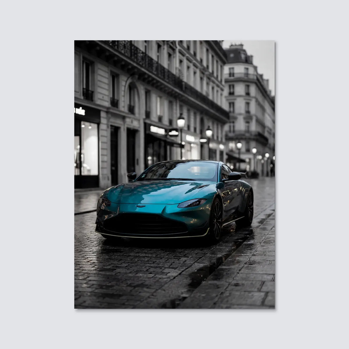 Tableau Aston Martin Vantage — Haussmannien | en Métal Format A3