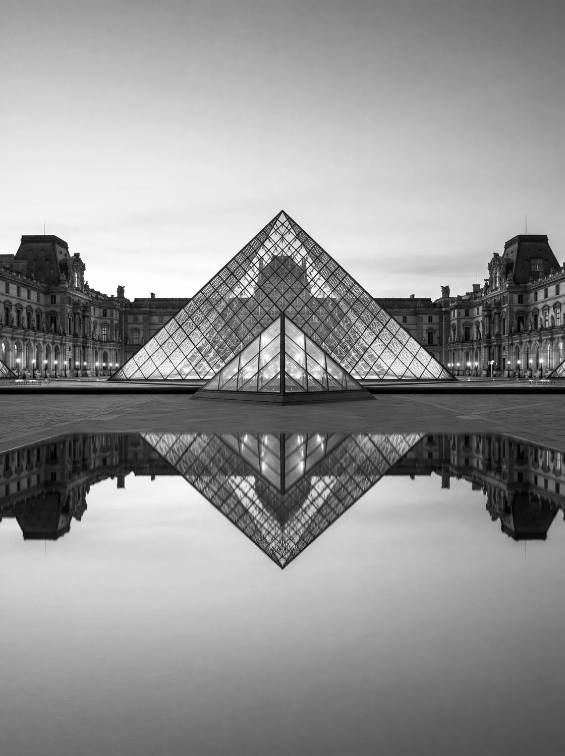 Tableau Le Louvre N&B | en Métal Format A3